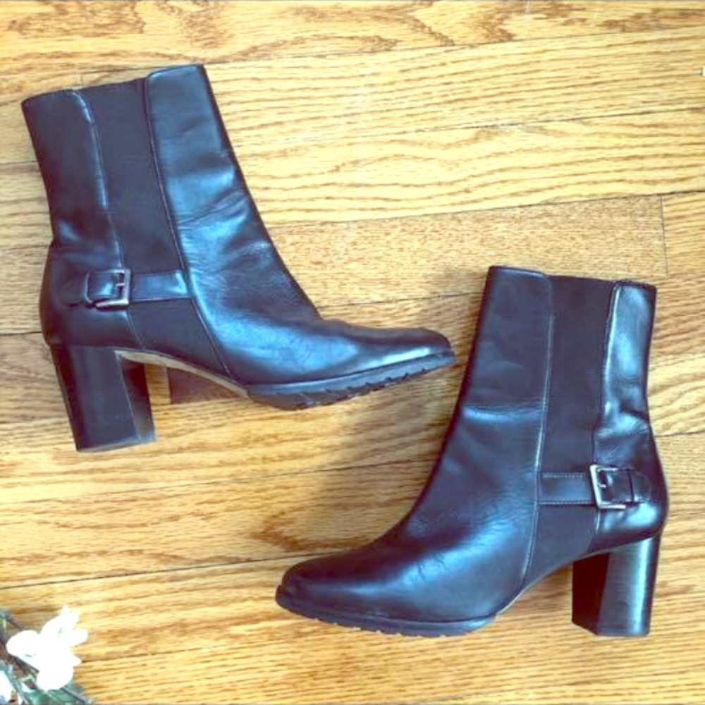 Cole Haan black leather Callan short boot size 9